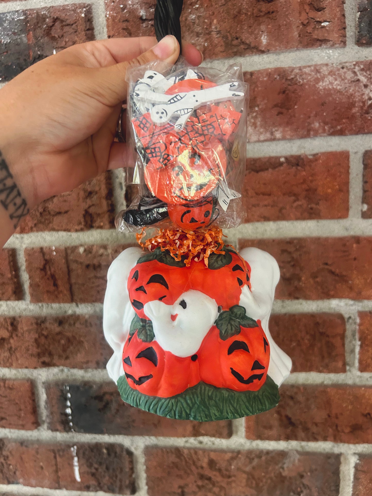 Halloween ornament tree (plays sound)