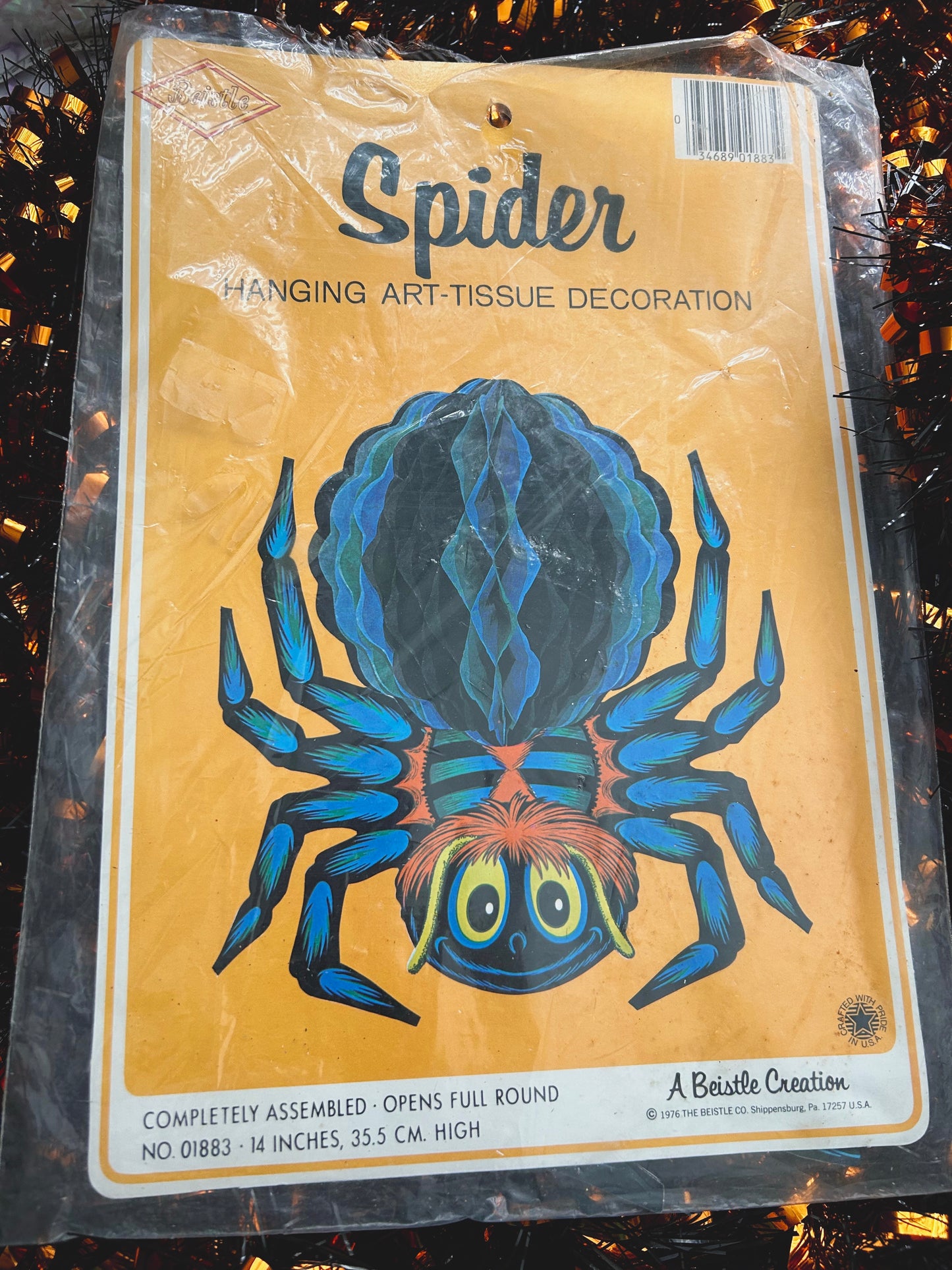 1976 Beistle creation Spider hanging art tissue decoration