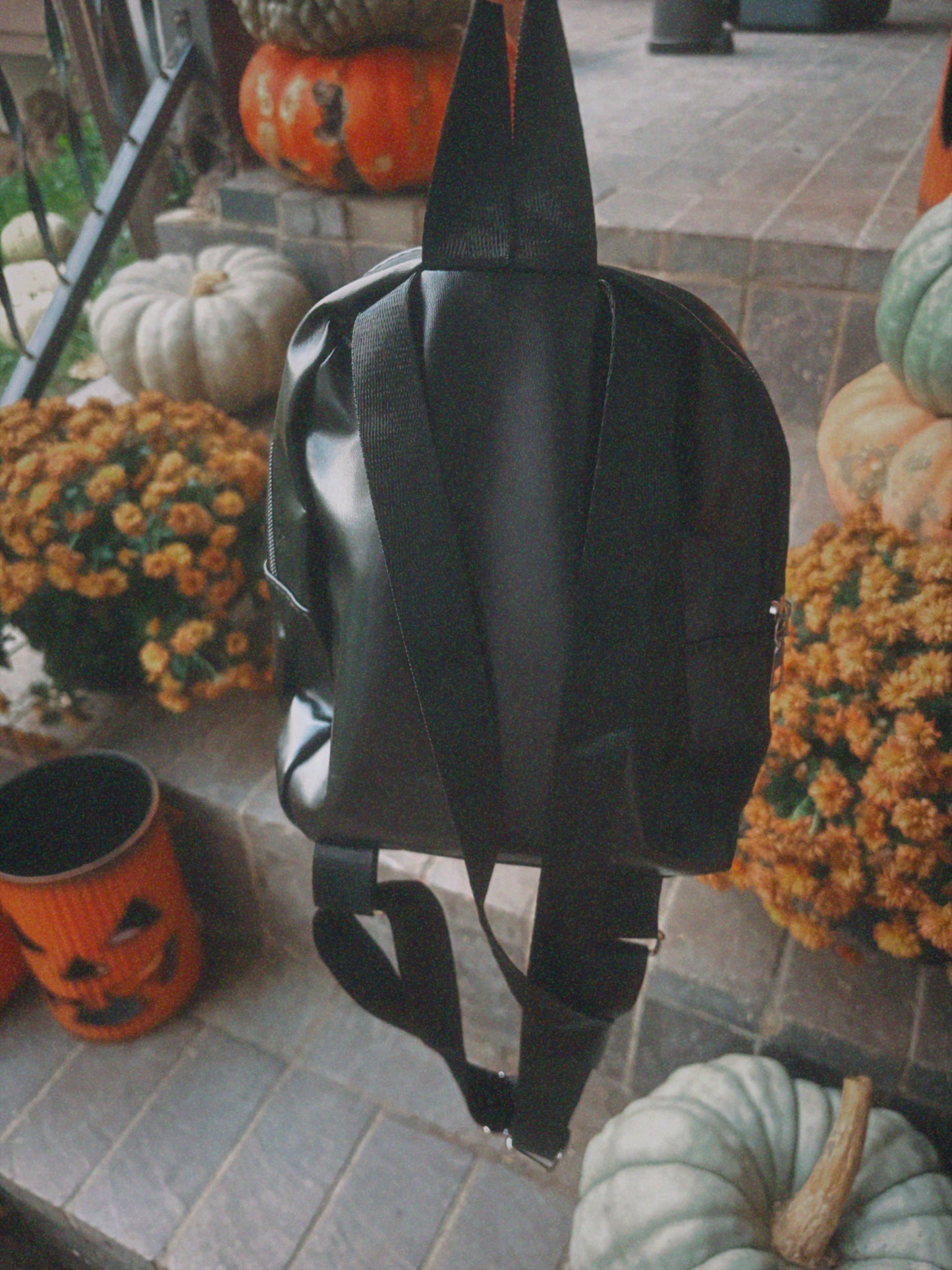Mini ghostface back pack