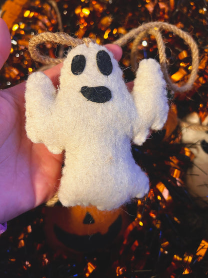 Jack O Lantern + Ghost felt garland