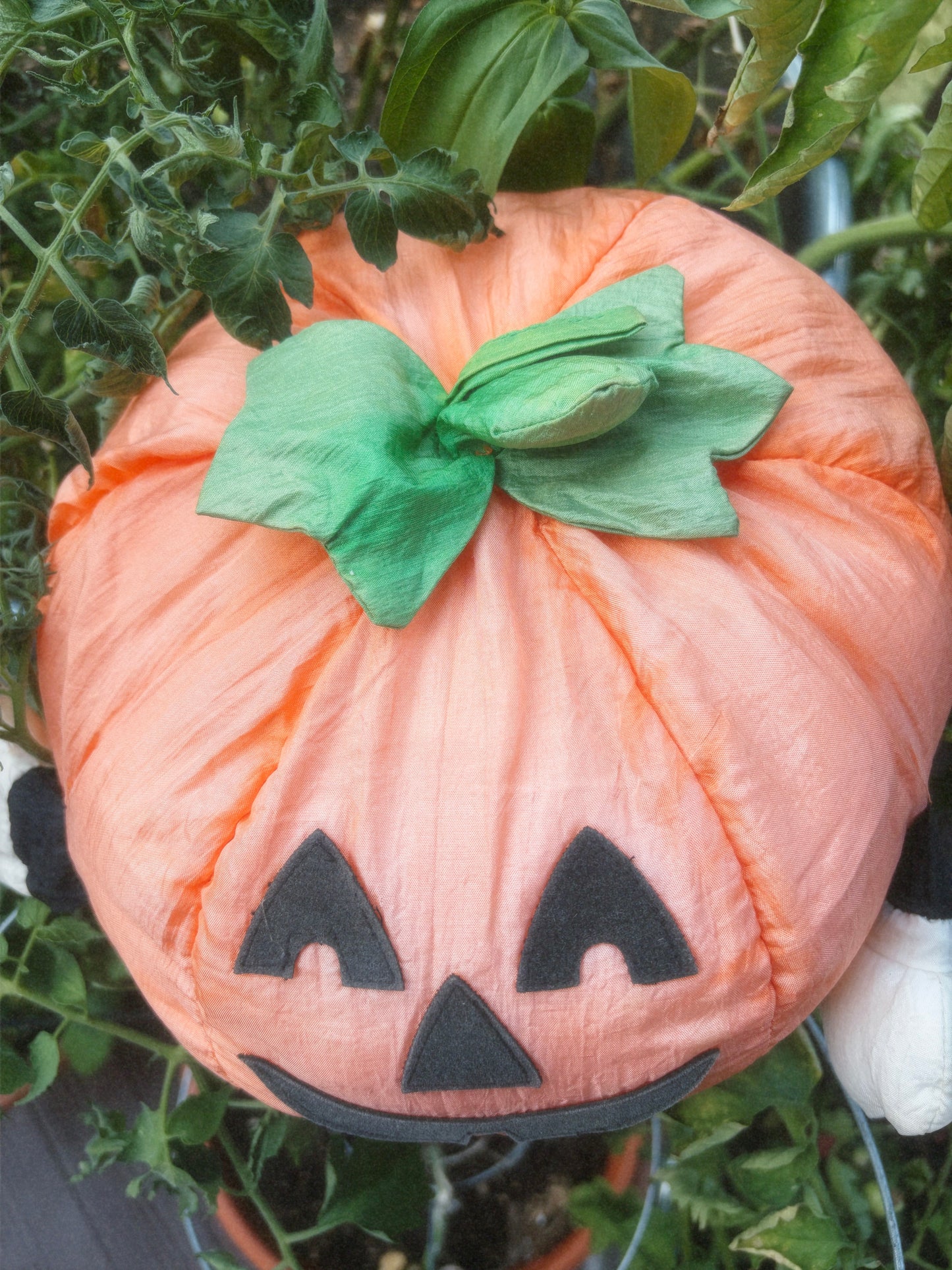 Gibson Greetings 1994 Vintage Plush Pumpkin Halloween Stuffed Toy