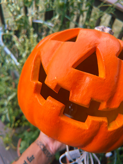 1998 The Paper Magic Group light up pumpkin