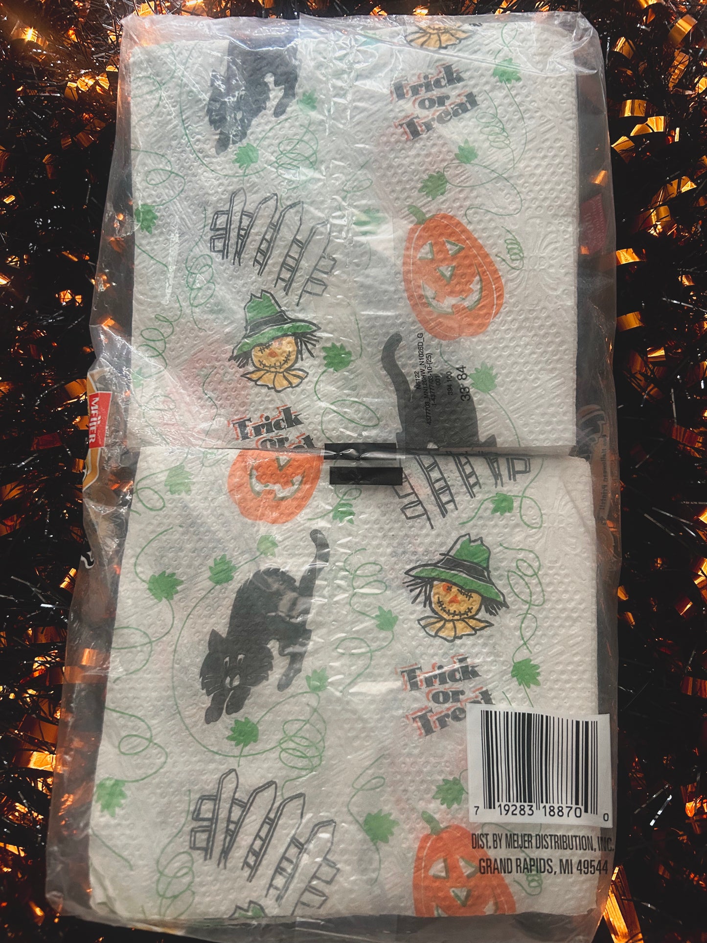 90’s unopened paper napkins RARE