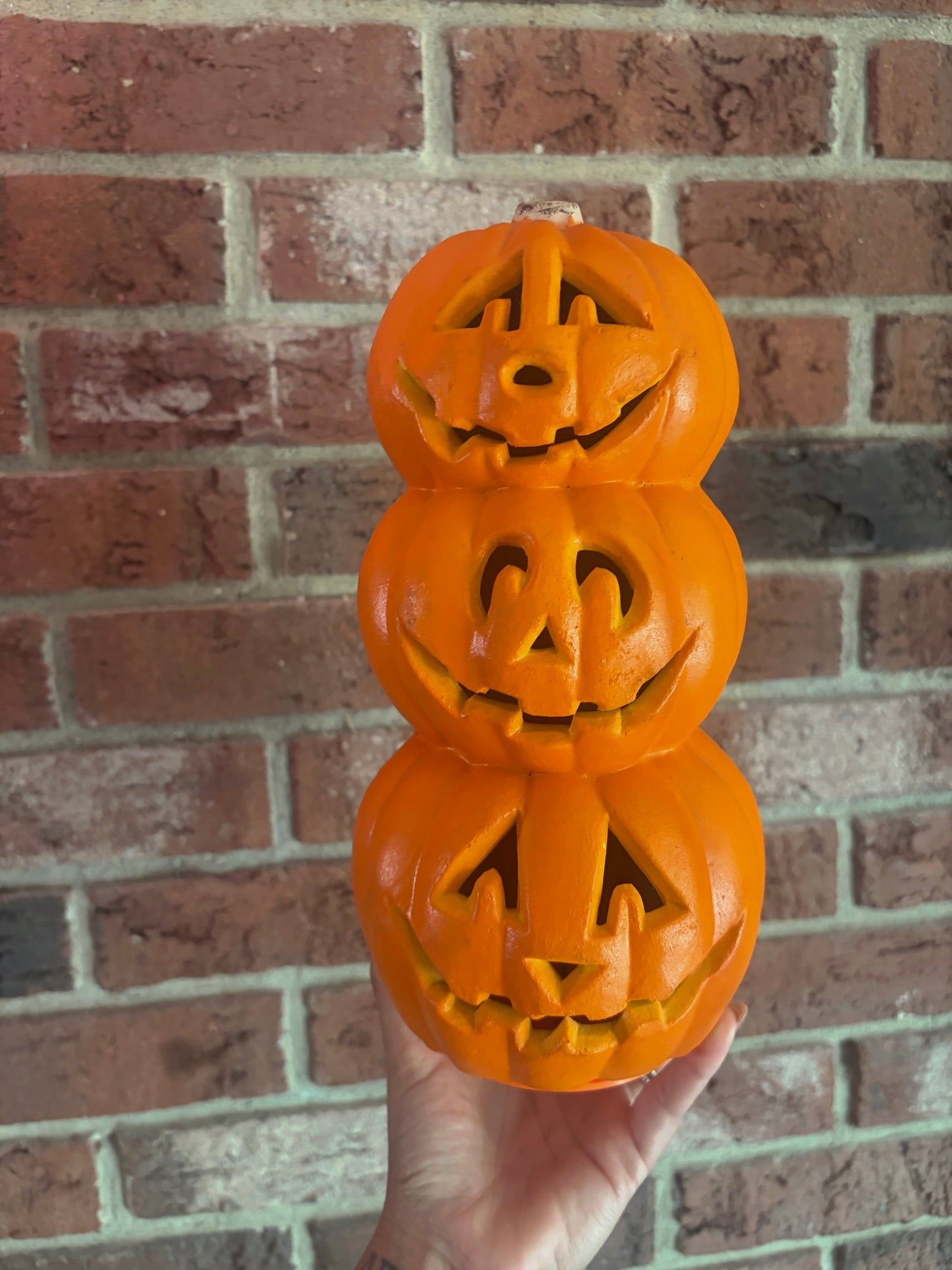1998 Paper Magic Group light up pumpkins