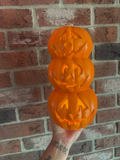 1998 Paper Magic Group light up pumpkins