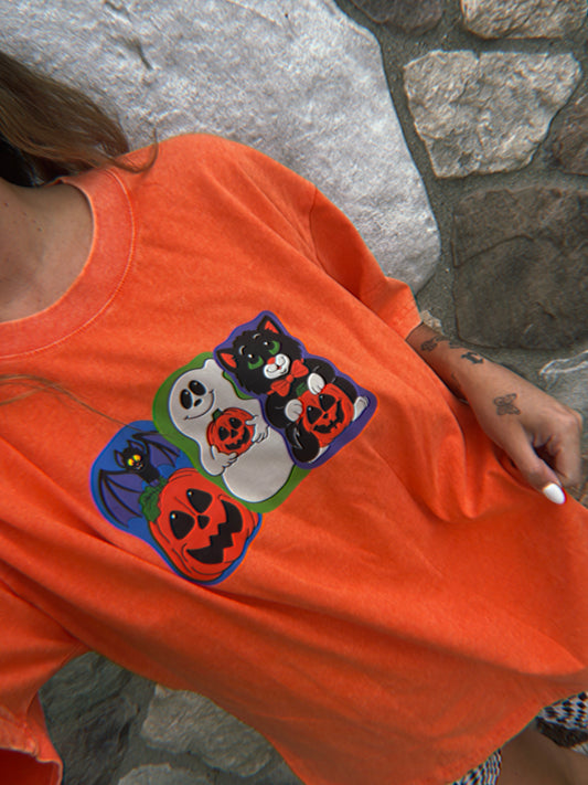Vintage cuties - oversized orange mineral tee