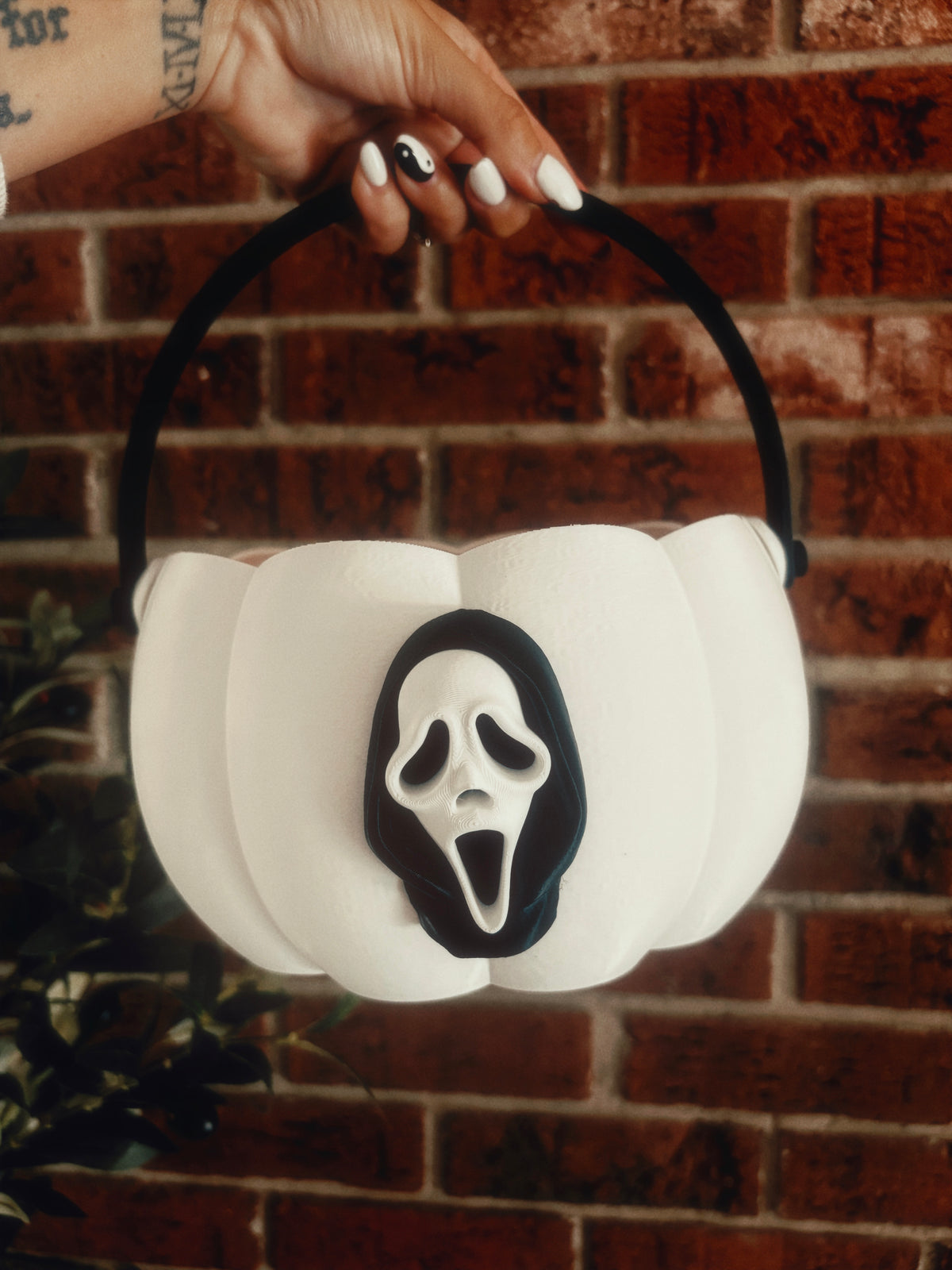 Trick Or Treat bucket Scream/ Ghostface - Kash3D- with or without blood splatter