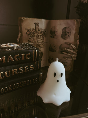 Ghostie candle