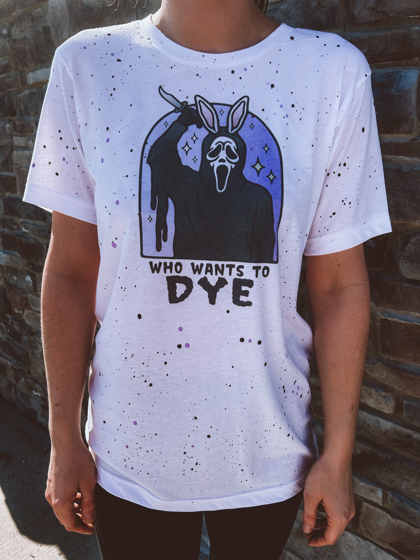 Who wants to DYE tee